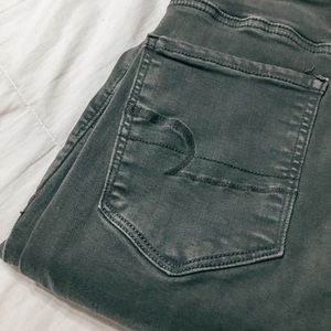 grey american eagle jeans